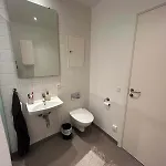 Pending Queen Bedroom With Balcony In Shared *