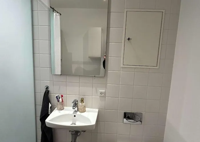 Apartamento Pending Queen Bedroom With Balcony In Shared